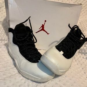 *AUTHENTIC* Jordan Retro 10’s I’M BACK